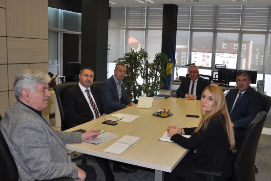 Posjet članova Neovisnog odbora Parlamentarne skupštine BiH Državnoj agenciji za istrage i zaštitu
